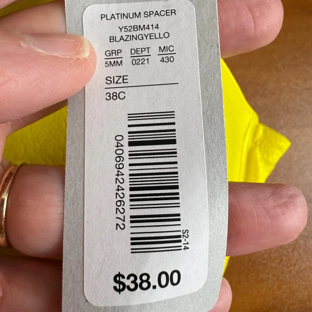 Modern Movement Platinum Spacer Bra Blazing Yellow‎ 38C Underwire Padded